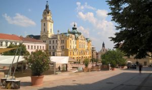 Marktplatz on Fünfkirchen in Südungarn